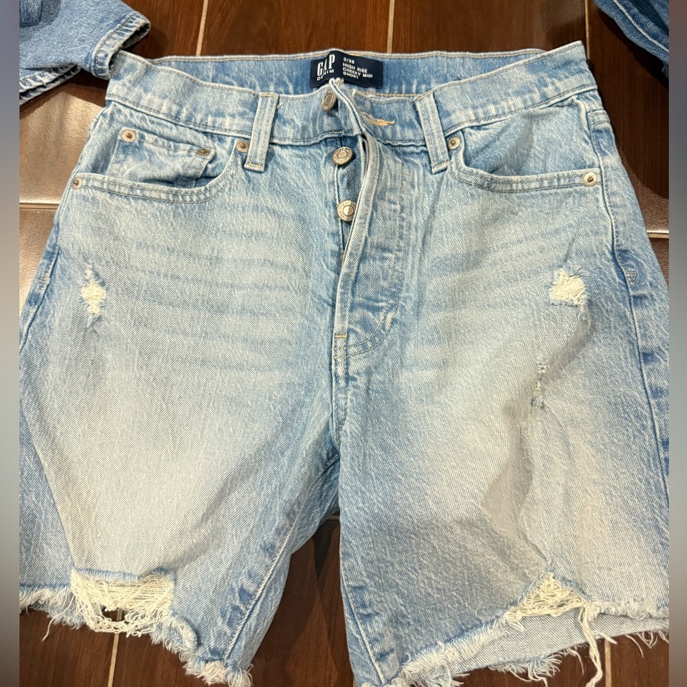 GAP Denim High Rise Shorts in Light Blue